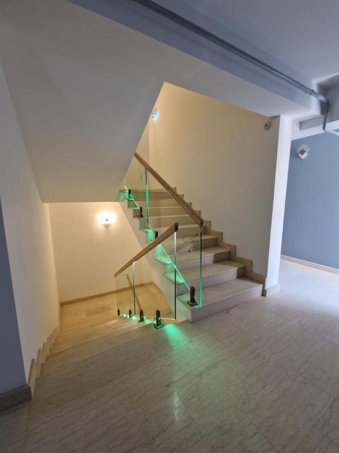 Apart Hotel Fusion Tower Iasi Eksteriør billede